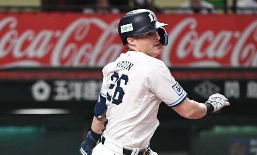 埼玉西武ライオンズ・ネビンが9号ソロ本塁打「浮いてきた球をしっかりと溜…