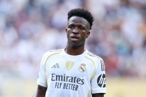 レアル・マドリードと契約残り2年のヴィニシウス [写真]＝FIFA via Getty Images