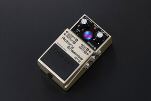 BOSS、ロータリー・スピーカーを再現するペダルエフェクター「RT-2」を発表