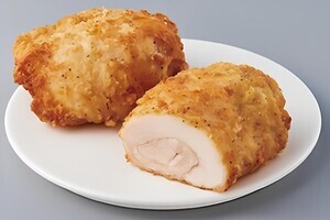 ローソン、鶏もも肉を“丸めた”フライドチキン「まんまる鶏」を発売 - Lチキより肉厚&薄衣