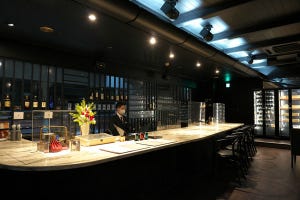Barで”最高の一服”を 第4回 日本一の温泉旅館で至福の一服を楽しめる非日常空間、加賀屋「Cigar Bar笹笛」
