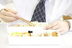 お昼(ランチ)って何を食べていますか? 働く男女500人に聞いてみた 第3回 お弁当編