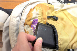 山田祥平のニュース羅針盤 第497回 機内のモバイルバッテリーは目の届くところへ。安全な空の旅のため