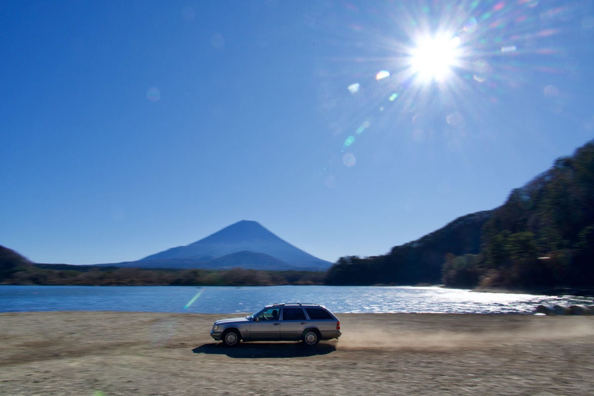 ヤフオクで格安スタッドレスをゲット S124 で冬のドライブへ 名車と暮らせば メルセデス 124 との悲喜こもごも 11 マイナビニュース