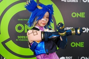 岡安学の「eスポーツ観戦記」 第114回 コスプレや筋肉、フードに物販など、「Riot Games ONE」はエキシビション以外も充実していた