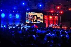 岡安学の「eスポーツ観戦記」 第129回 海外チームを招待した『R6S』のイベント「RJI」で、タイトルの歴史を感じた