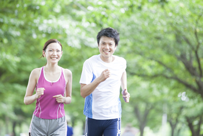 適度な運動も夏バテを予防するうえでは有効だ