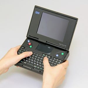 あの日あの時あのコンピュータ 第10回 世界最軽量のPC/AT互換機はウルトラマン - 日本IBM「Palm Top PC 110」