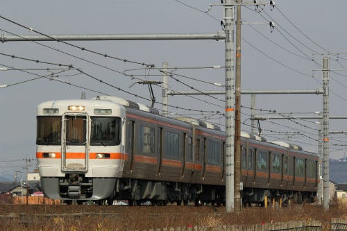 Jr東海の車両 列車 10 313系 東海道本線の4種類の快速列車で活躍 マイナビニュース