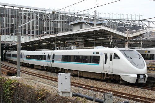JR西日本289系電車