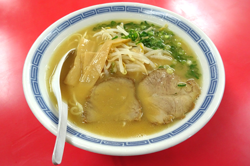 ラーメン店で声高に「ラーメンがまずい」と叫んだら法律違反?