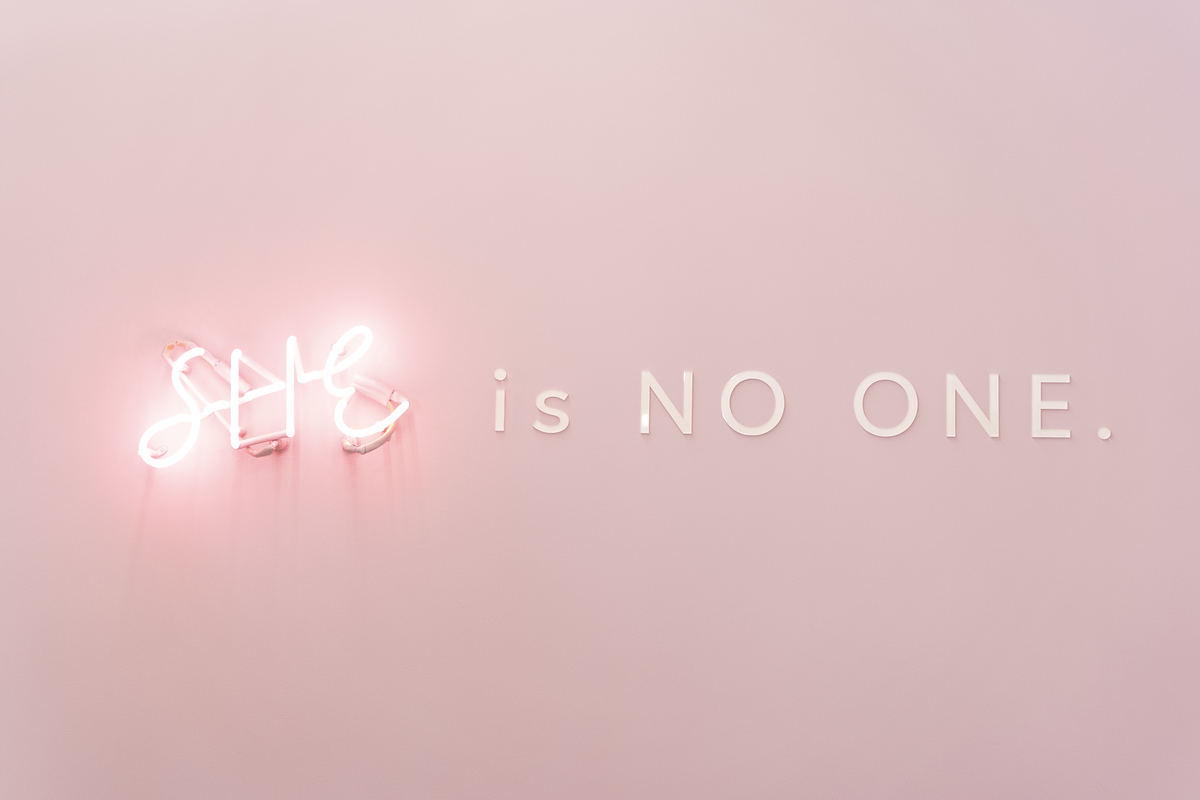 SHE is NO ONE. ～だからこそ、何にでもなれる～