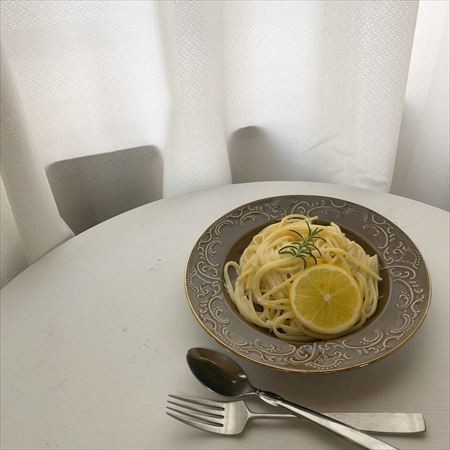 「バズ」を意識した食べ物の投稿