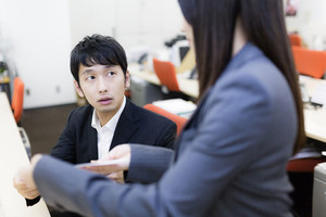 部下をダメにする話し方 第8回 ダメな上司は「目先の業務の話」しかできない