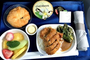 機内食図鑑 第20回 ユナイテッド航空で南米へ--ビジネスクラスの機内食はテイスティングから