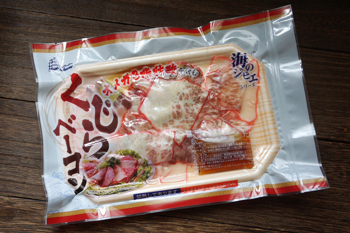豚肉のベーコンは炙るなり、ベーコンエッグにするなり、どう調理したってビールがすすむ。ただ、それとはちょっとベクトルの違うロマンがありますよね。くじらベーコンには。酒のつまみとしてのさ