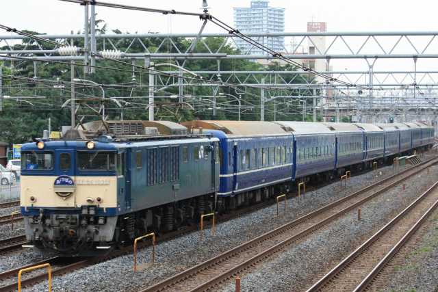 読む鉄道、観る鉄道(29) 『おもひでぽろぽろ』 - スタジオジブリが描いた寝台特急「あけぼの」 | マイナビニュース