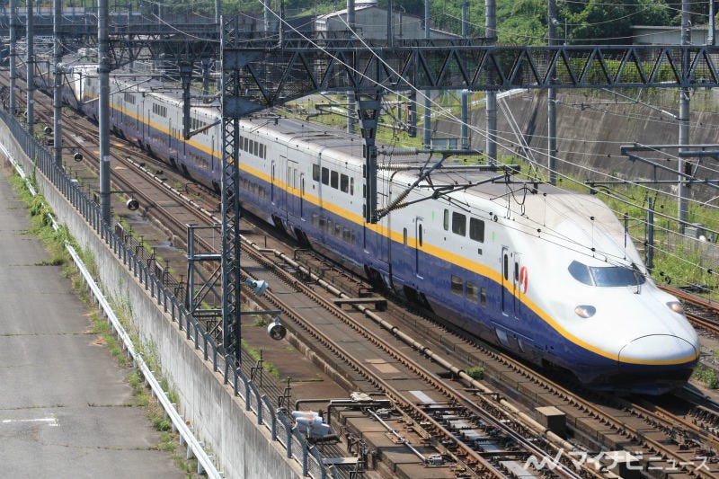 E4系 Max 引退へ 新幹線輸送の変化と2階建て車両の終焉 鉄道ニュース週報 269 マイナビニュース