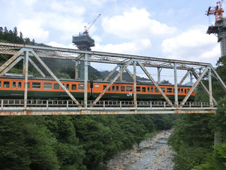 あなたの鉄道写真集 第3回 群馬県渋川市と吾妻郡をつなぎ、渓谷を進む「JR吾妻線」