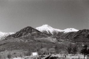 昭和の残像 鉄道懐古写真 第15回 キハ52が走った八ヶ岳山麓を行く小海線
