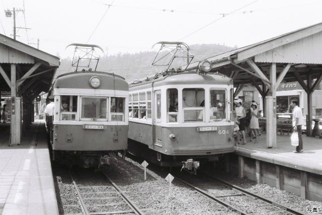 昭和の残像 鉄道懐古写真(68) 年末スペシャル「ゆく列車」「くる列車」が魅せる偶然の出会い | マイナビニュース