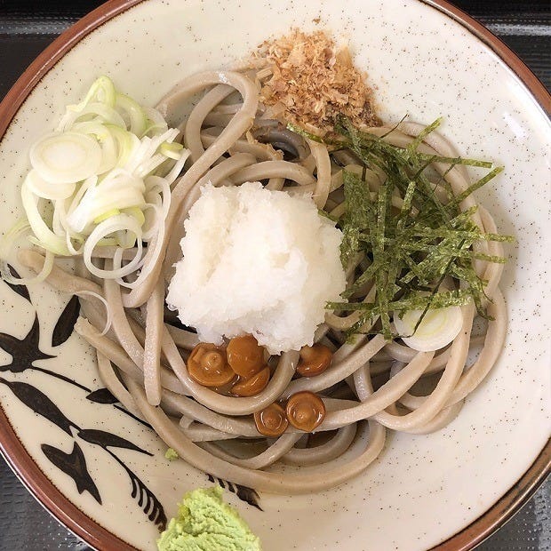 立ち食いそば散歩 154 青物横丁 そば切り うちば で味わう 見た目も味も麗しい なめこおろし マイナビニュース