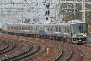 JR西日本の新快速、乗車レポート 第3回 新快速「Aシート」有料座席サービス導入から1カ月、平日朝の車内は