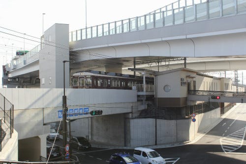 駅の写真コレクション 9 阪急京都線の新駅 西山天王山駅 高速バスも直結 マイナビニュース