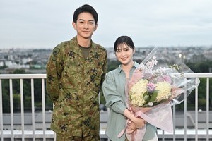 テッパチ!な人々 第21回 白石麻衣「自衛官のすごさ、偉大さに気付けた」『テッパチ!』クランクアップ