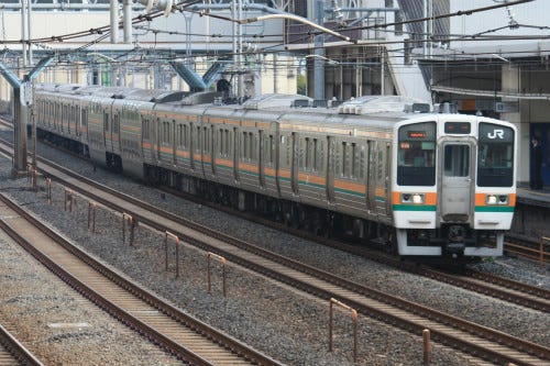 鉄道写真コレクション 132 Jr東日本211系 高崎線に残る2階建てグリーン車連結の編成 マイナビニュース