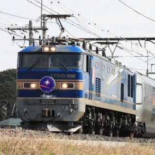 鉄道写真コレクション(154) 寝台特急「カシオペア」 - E26系客車を「北斗星」塗装のEF510形が牽引 | マイナビニュース