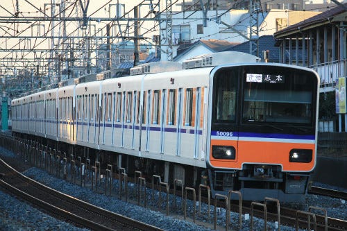 鉄道写真コレクション(317) 東武東上線「TJライナー」用50090系で運行