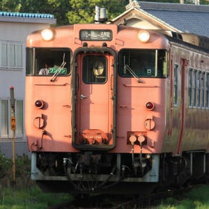 鉄道写真コレクション 第351回 JR西日本キハ47形、吉備線を走る朱色1色の車両