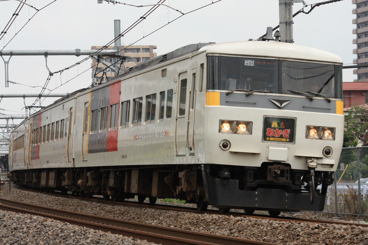 鉄道トリビア(457) 185系を使って碓氷峠を越える列車が走っていた