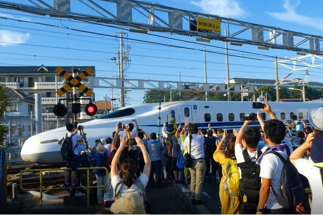 鉄道トリビア 4 東海道新幹線に1カ所だけ踏切がある マイナビニュース