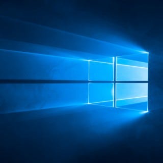 Windows 10ミニtips 60 マルチディスプレイ環境の壁紙を使いこなす マイナビニュース