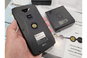 海外モバイルトピックス 第337回 MagSafeとは異なる「接触式」の充電&通電技術「Magconn」が意外と便利