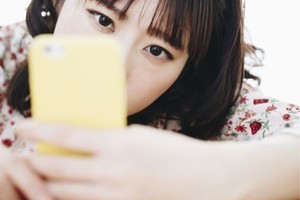 鈴木朋子の【お父さんが知らないSNSの世界】 第22回 SNSで「バトン疲れ」、リレーや罰ゲームも節度ある楽しみ方を