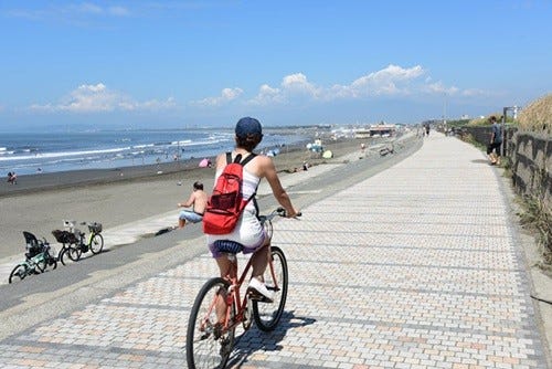 江の島から茅ヶ崎へ 湘南の海風に吹かれてサイクリング 最後はスイーツを Navitime Travel