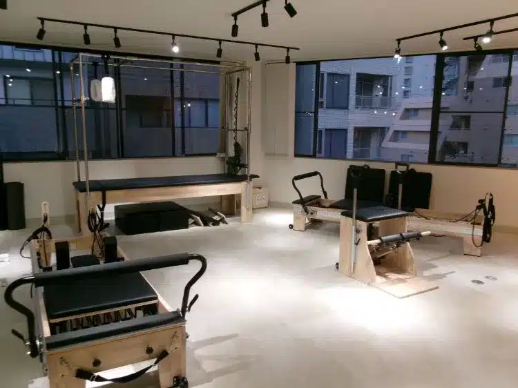 ルルト神戸店のスタジオ