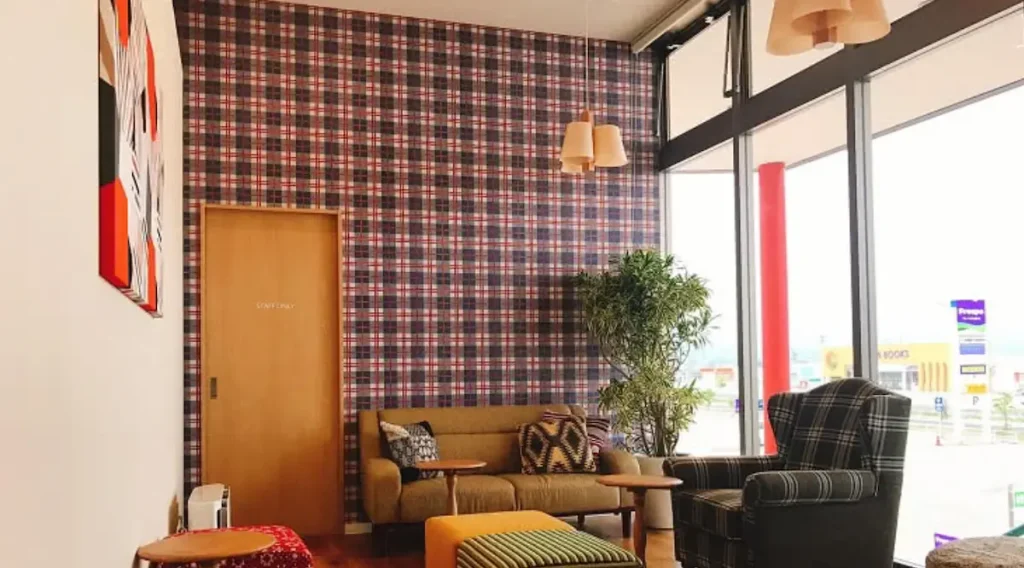 loive-hotyoga-yamagata-lounge