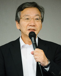 野波 健蔵氏