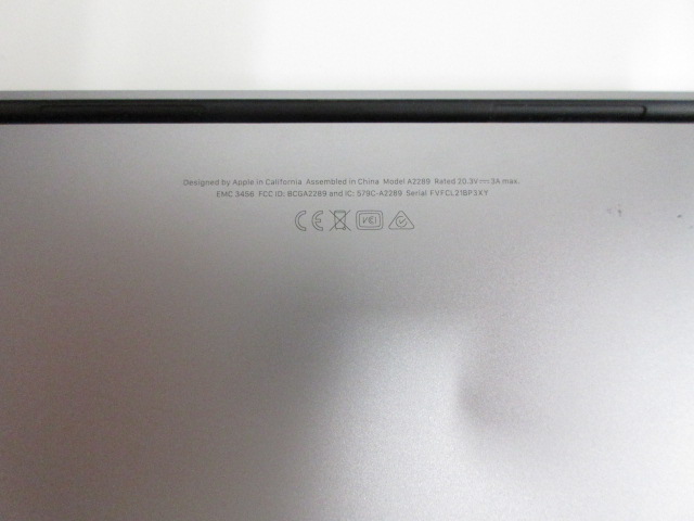 MacBook2020 裏面 詳細
