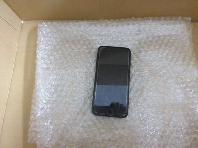 壊れたスマホの梱包