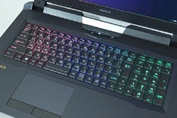 見た目はノートPC、中身はデスクトップPCと同等! - NEXTGEAR-NOTE ...