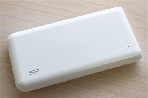 スマホの命綱 モバイルバッテリーは正しく選ぼう シリコンパワーの Power Bank なら憂いなし 1 マイナビニュース