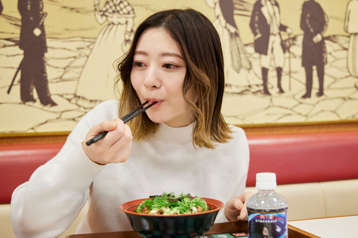 すき家」が「鬼滅の刃」と初コラボ！ 限定メニューだけじゃない