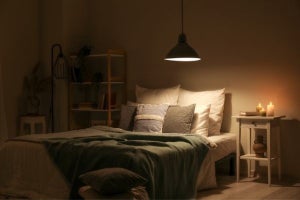 笑えるほどぐっすり眠れる『理想の寝室』を作る10の条件​