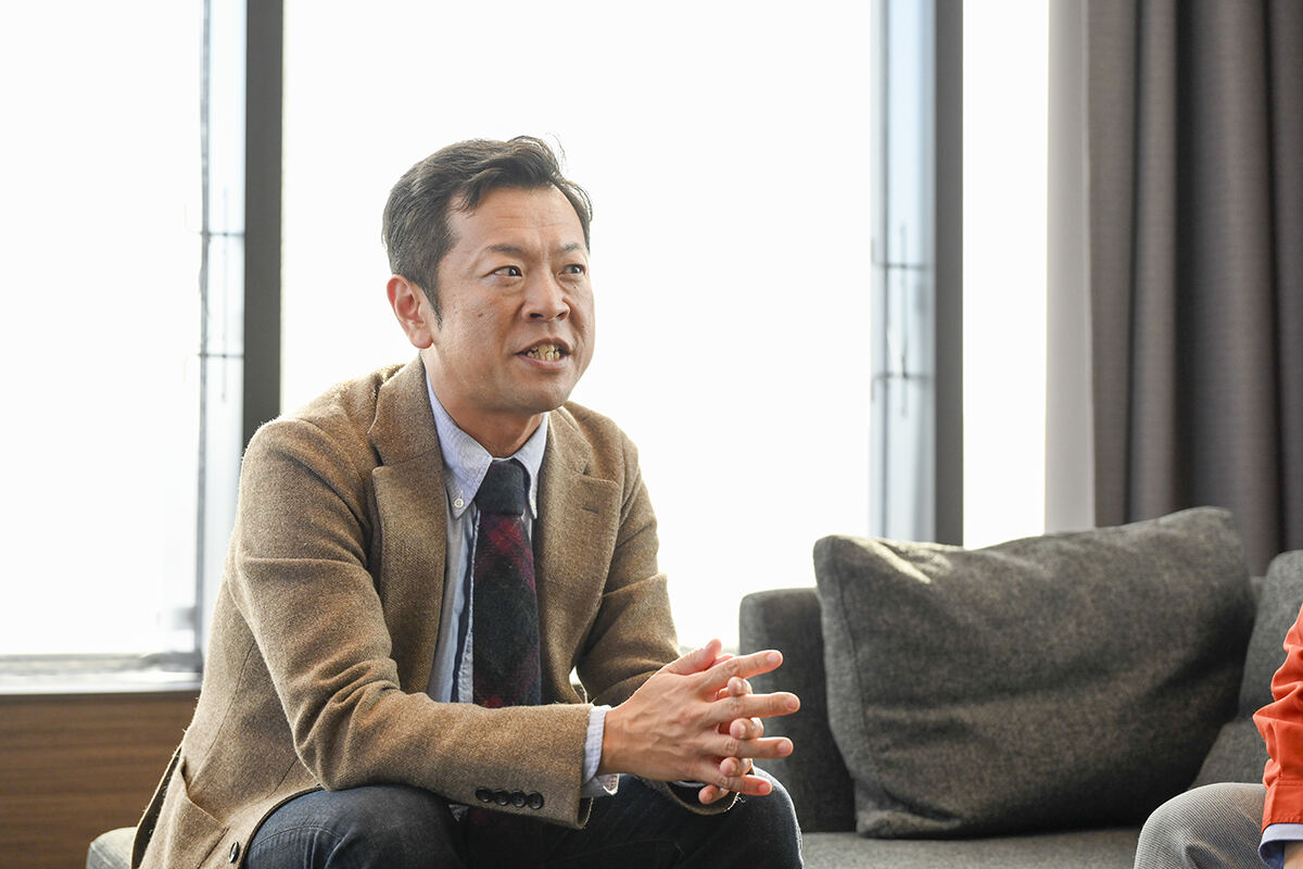 高橋編集長