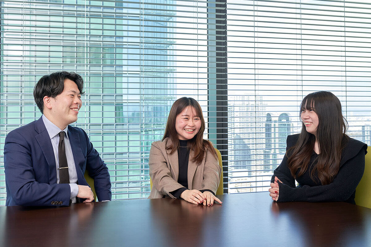 左から株式会社マイナビ　Aさん、Kさん、Tさん